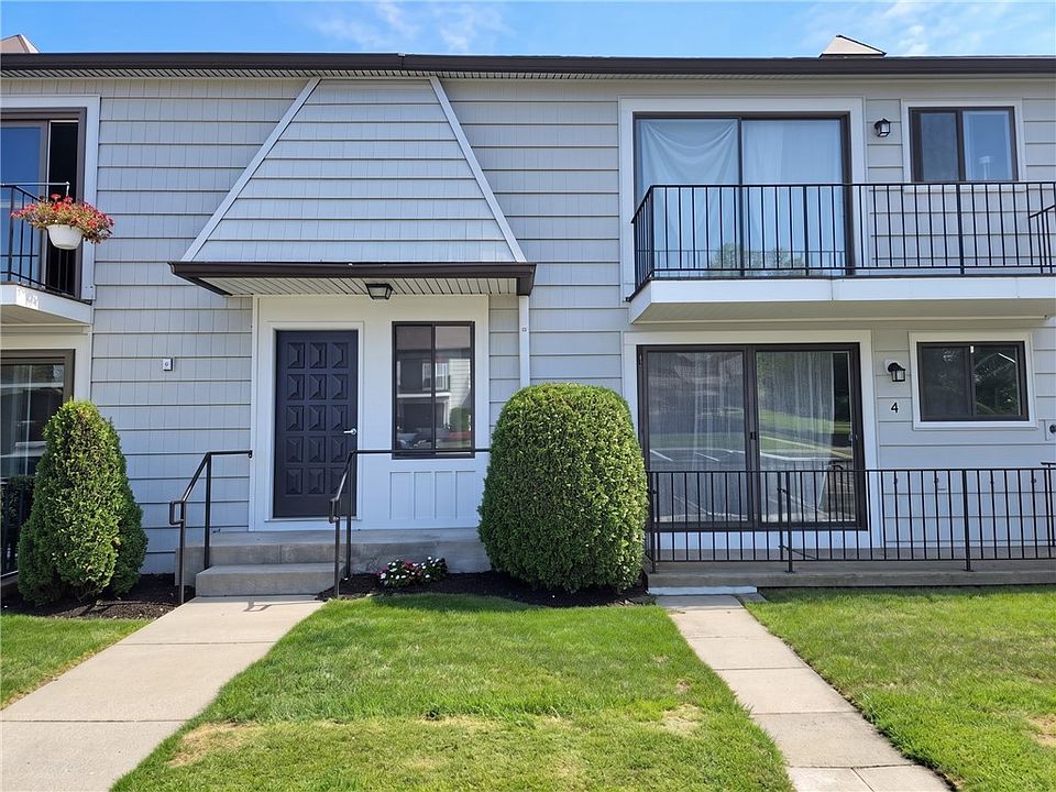 1st image of 22 High Gate Trl APT 4