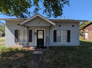 28 W Georgia St, Shawnee, OK 74804