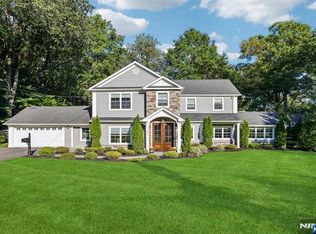649 Westbrook Rd, Ridgewood, NJ 07450