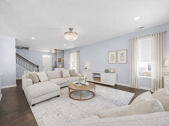 3rd image of 4177 Irving Rd