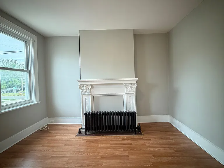 362 Livingston Ave #1 — Photo 7