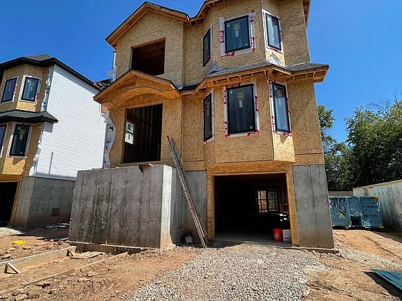 2nd image of 531 Richard Ave