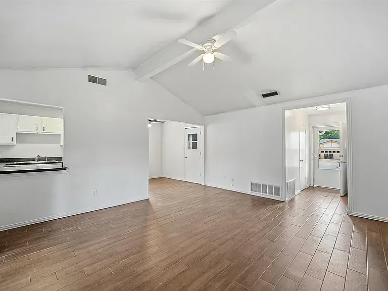 1606 Natches Dr — Photo 5