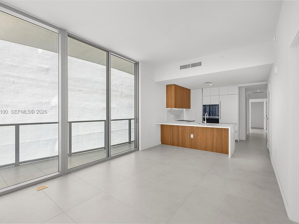 1st image of 1400 Biscayne Blvd Unit 302