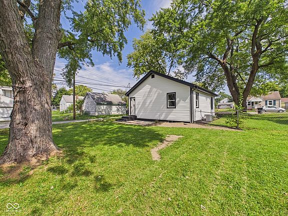 5th image of 3811 Delaware St