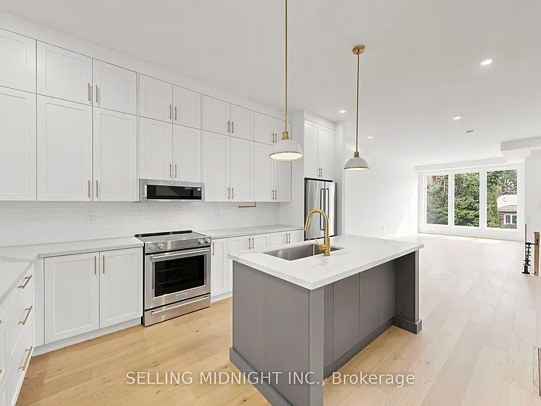 42 Guthrie Ave — Photo 11