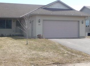 936 Southgate Dr, Ellsworth, WI 54011