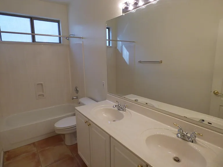 3980 S Emerson St — Photo 14