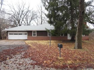 11295 Jerries Ln, Saint Louis, MO 63136