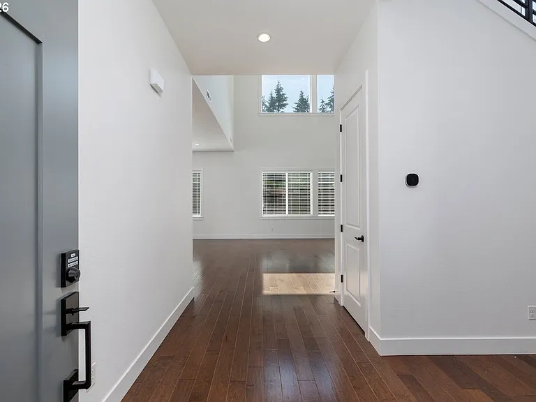 2751 Dahlia Dr — Photo 6