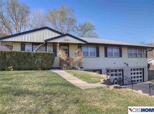 5007 Fort St, Omaha, NE 68104