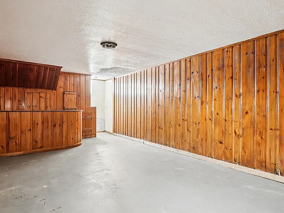 2nd image of 3653 Winchell Rd Unit 1