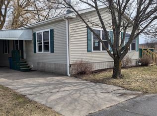 3341 Mariners Ln #22, Arcadia, MI 49613
