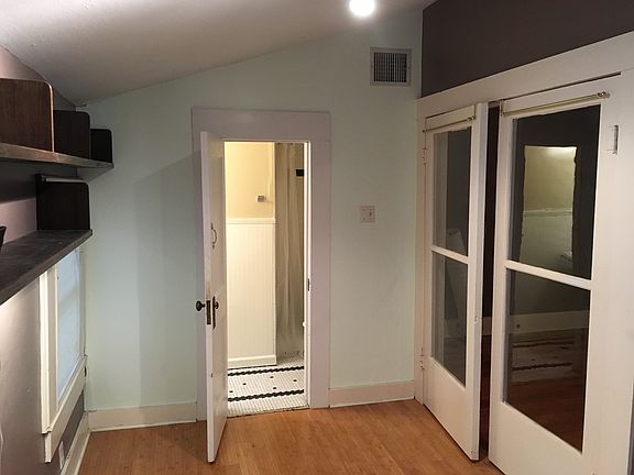 Office/3rd bedroom