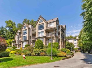 22233 River Rd #206, Maple Ridge, BC V2X 3N7