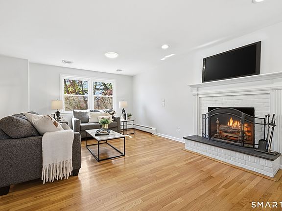 2nd image of 93 Daniel Road
