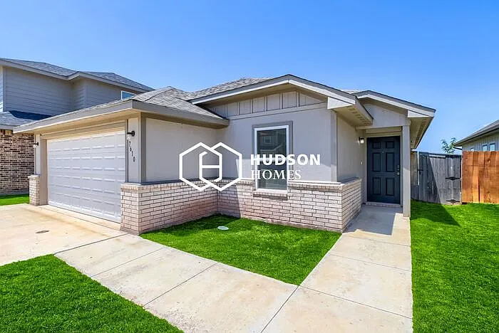 7610 Florence Dr — Photo 3