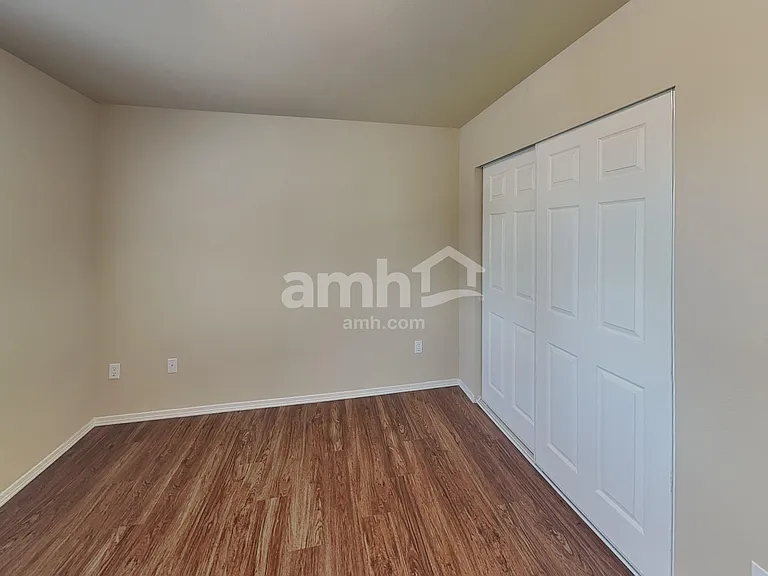 7802 67th St NE — Photo 18