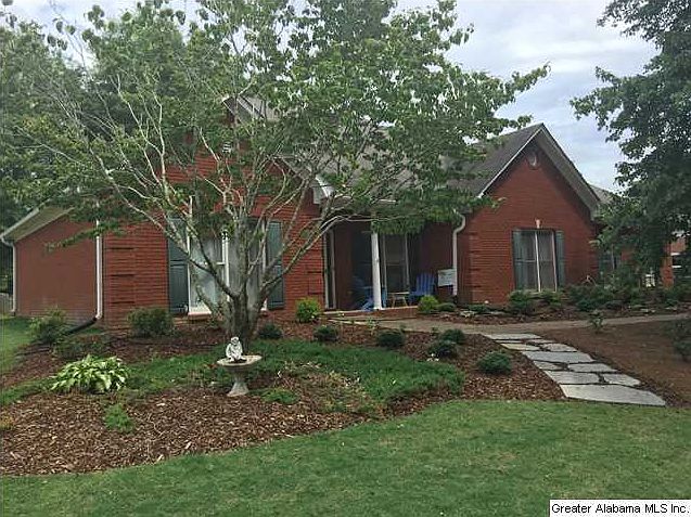 1st image of 105 Redwood Dr