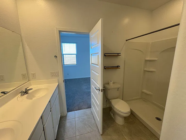 11040 W Atlantis Way — Photo 2
