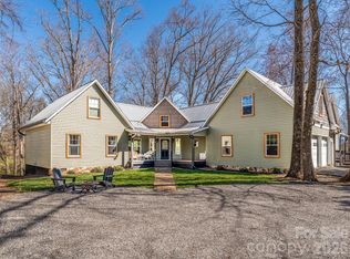 6 Jackson Cove Rd, Leicester, NC 28748