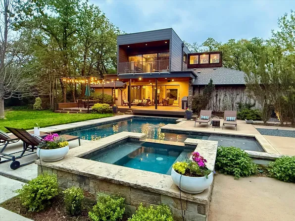 6908 Ledbetter Rd, Arlington, TX 76001