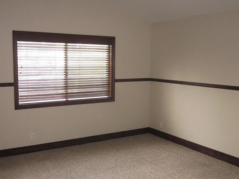 27542 Dandelion Ct — Photo 8