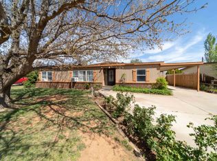 2216 E 14th St, Clovis, NM 88101