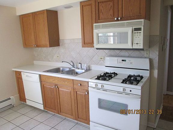 5th image of 2500 N 72nd Ct APT 1E