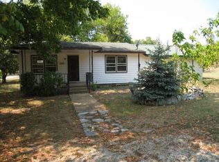 201 Garland Ave, Williford, AR 72482