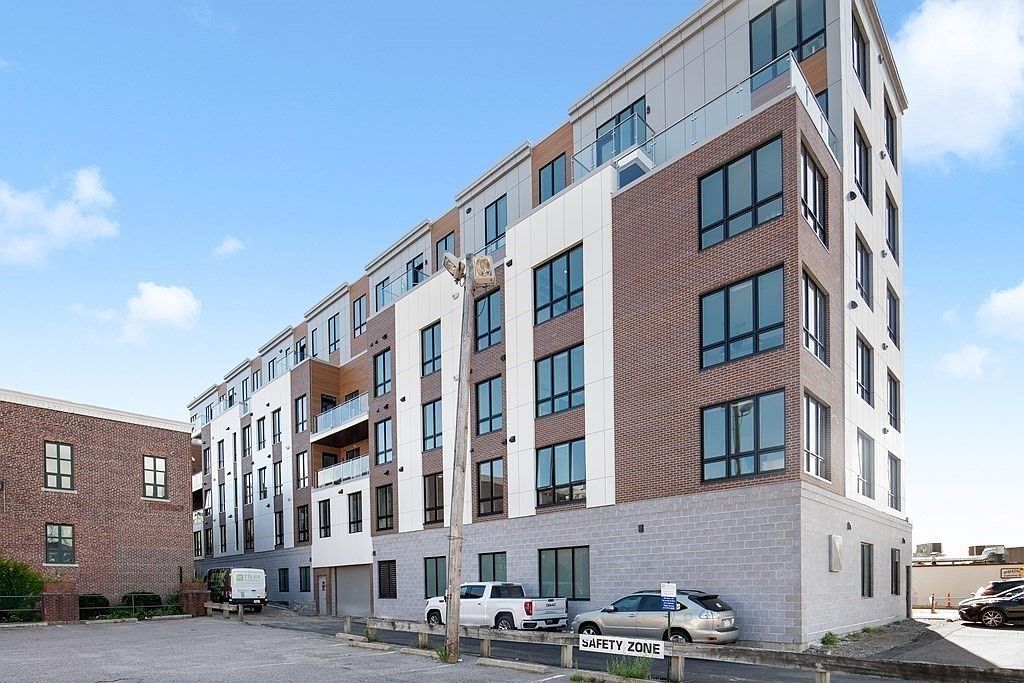 20 W 5th St #2D, Boston, MA 02127 | Zillow