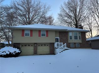 12107 E 54th St, Kansas City, MO 64133