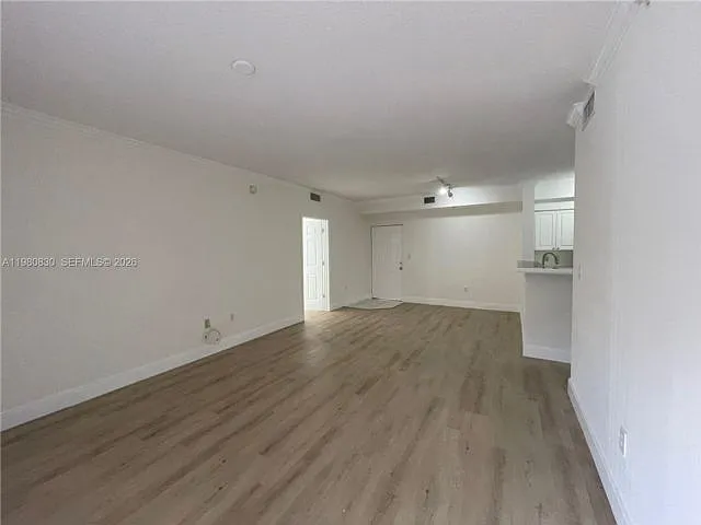 Building Photo - 6821 SW 44th St