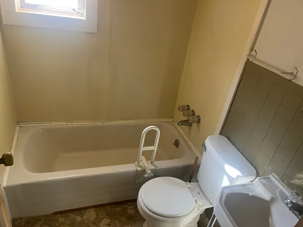 240 63rd Hwy, Keysville, VA 23947