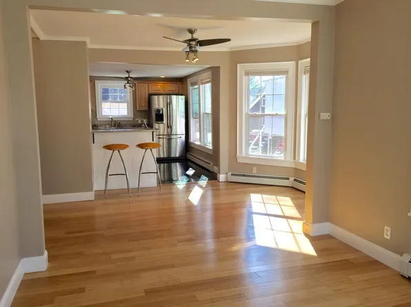 17 Codman St APT 1, Portland, ME 04103