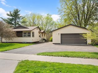 889 Howard St N, Saint Paul, MN 55119