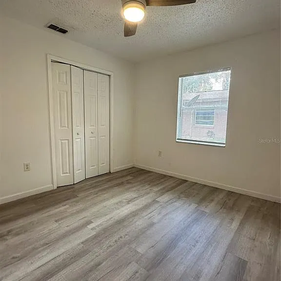 704 Sunset Ave #B — Photo 8