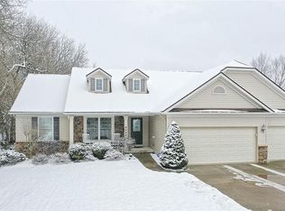 6645 Scenic Woods Dr, Valley City, OH 44280