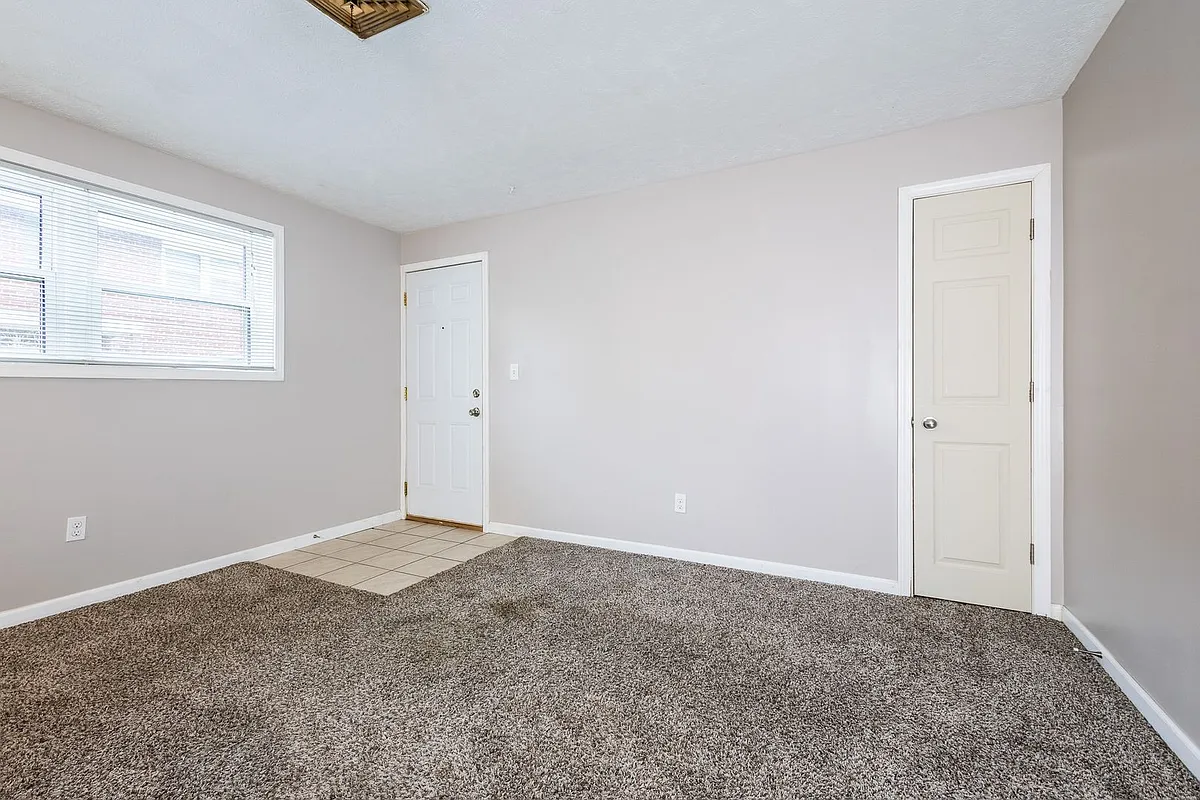 Building Photo - 640 N 46th St