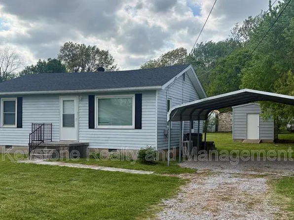 624 Vass Ln, Hopkinsville, KY 42240