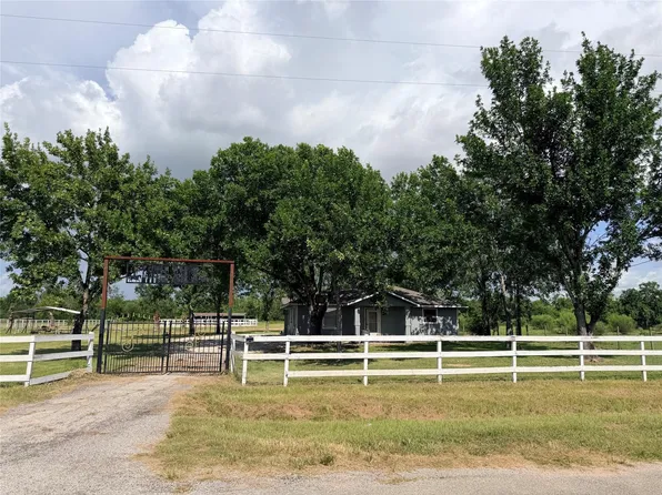 8118 S Hamilton Rd, Brookshire, TX 77423