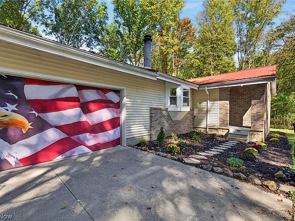 2nd image of 10533 Jones Rd