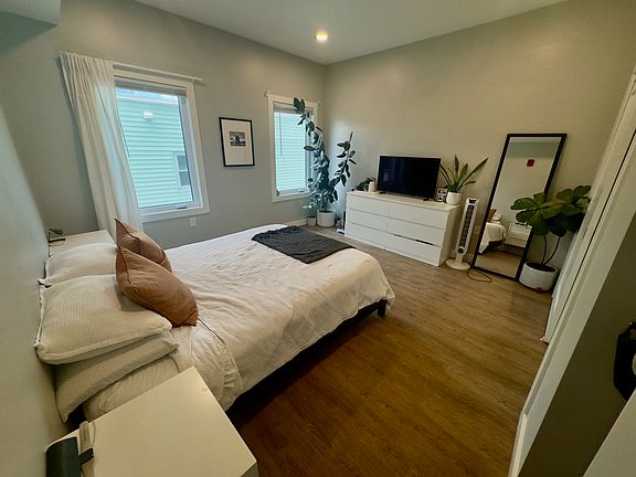 4th image of 3 Ward St #302