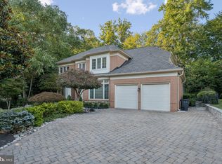 7007 Deep Creek Ct, Bethesda, MD 20817