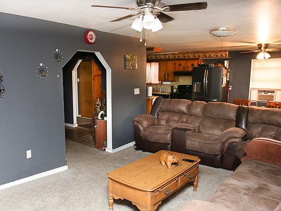 2nd image of 211 Gammage St