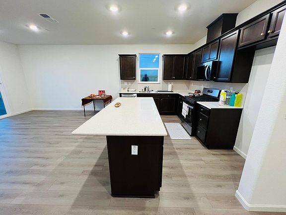 2nd image of 2444 Bersano St