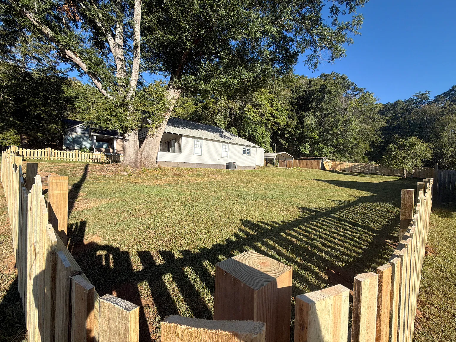 3 bed, 1430 sqft, $2,270 — Photo 4