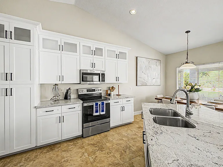 10202 E Juanita Ave — Photo 9