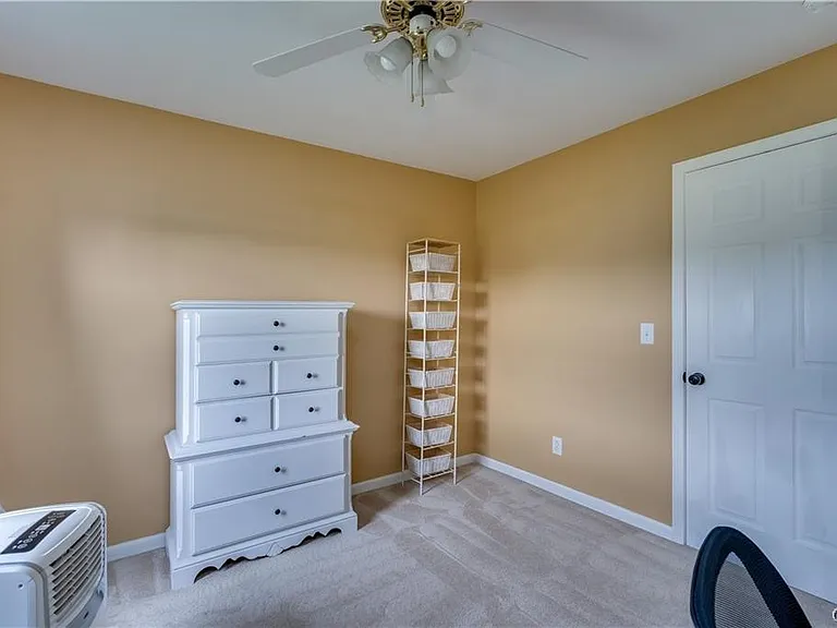26202 Lafave Rd — Photo 30