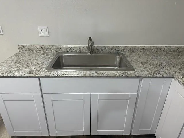 kitchen sink